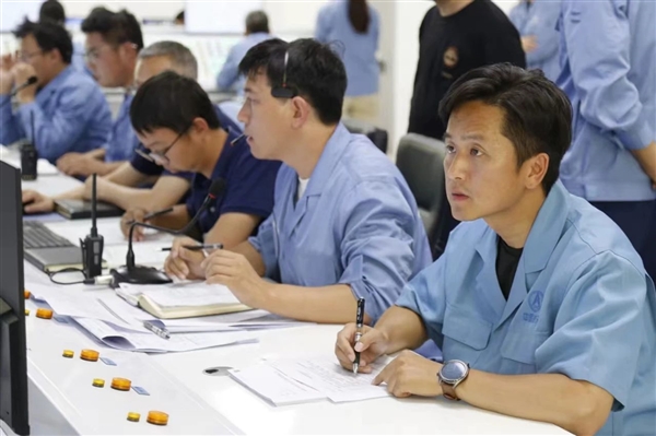 首次！中國全新載人火箭三級液氫液氧發(fā)動機長程高模試驗成功